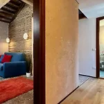 Romantic Grand Canal Apartment